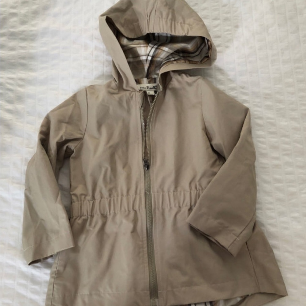 Girls boutique lightweight/rain jacket